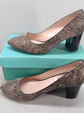Clarks Narrative Block Heel Animal Print fur Women's Court Size 7.5